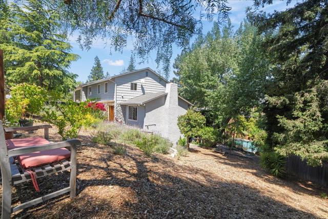 878 Hillcrest Drive, Redwood City CA: https://media.crmls.org/mediaz/3f811edd-86b3-4bed-9888-bc697a1c2b48.jpg
