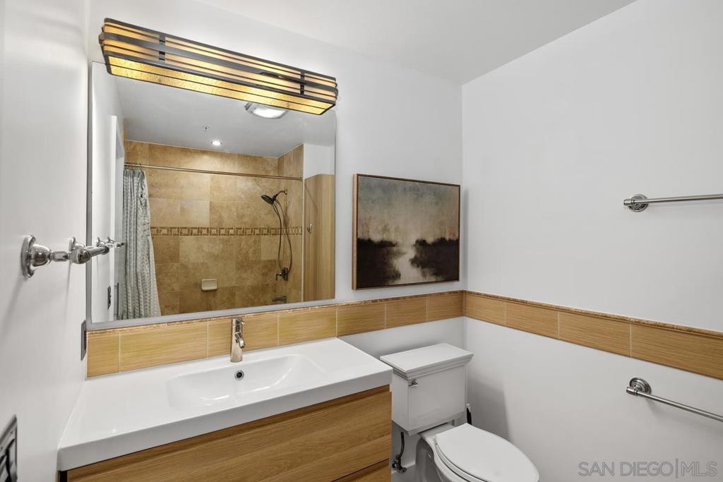 700 E St - photo 14