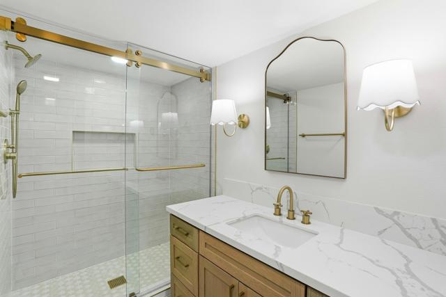 Detail Gallery Image 24 of 37 For 1203 Branding Iron Cir, Vista,  CA 92081 - 4 Beds | 3 Baths