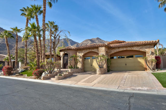 77170 Casa Del Sol, La Quinta CA: https://media.crmls.org/mediaz/3f847e34-aaf6-4dd2-a26d-6bc8821b3bcd.jpg
