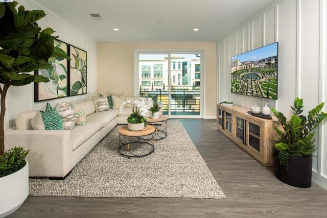 6185 Raven Avenue, Dublin CA: https://media.crmls.org/mediaz/3f8500eb-2924-4438-b38d-6760d10f1bdb.jpg