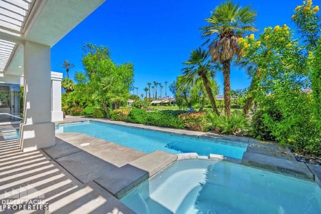 75070 Muirfield Court, Indian Wells CA: https://media.crmls.org/mediaz/3f85f3d1-814c-41bf-a9e0-51afaea19951.jpg