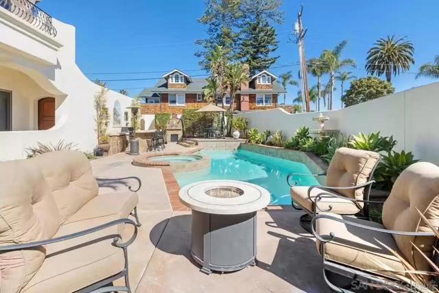 Detail Gallery Image 31 of 32 For 555 Ocean, Coronado,  CA 92118 - 4 Beds | 4/1 Baths