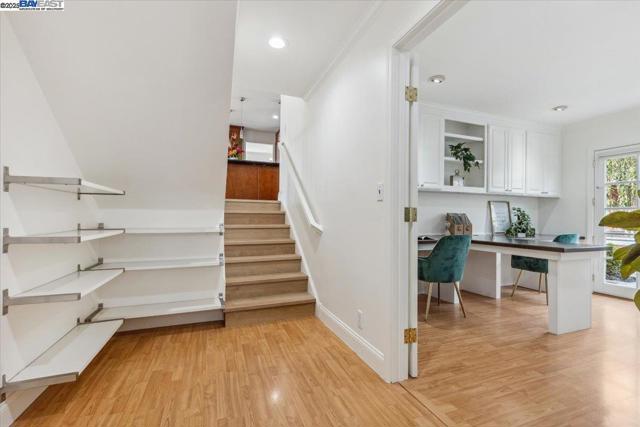 297 Ludlow Pl, San Ramon CA: https://media.crmls.org/mediaz/3f87bafc-5445-4af7-a69b-e31e369ac875.jpg