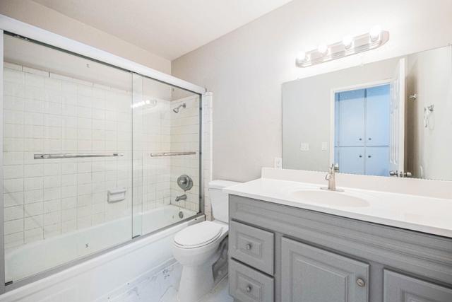 918 Acosta Plaza, Salinas CA: https://media.crmls.org/mediaz/3f897e0f-2120-4705-b25c-fe1b2db04b65.jpg