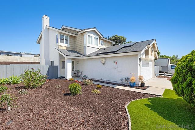560 Deep Dell Rd, San Diego CA: https://media.crmls.org/mediaz/3f899bf8-54b9-44b7-8517-463968a4add0.jpg
