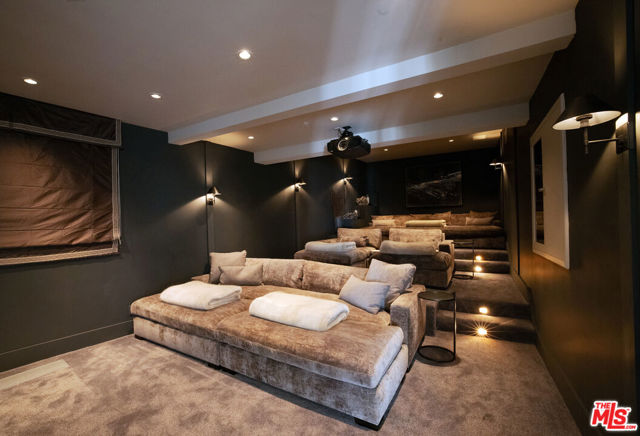 8572 Hillside Avenue, Los Angeles CA: https://media.crmls.org/mediaz/3f8b1460-e07f-4605-aa57-a953a3e5bff6.jpg