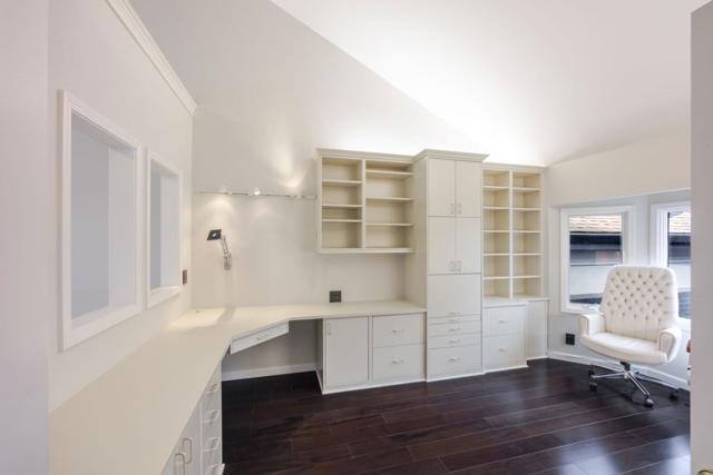 Image 24 of 63 For 447 Burning Tree Court