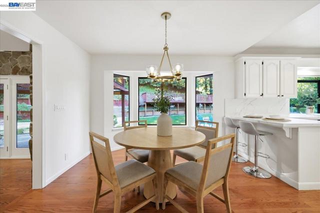 Image 14 of 60 For 5212 Blackhawk Dr