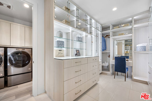 20378 W Marlow Lane, Porter Ranch CA: https://media.crmls.org/mediaz/3f8c8976-51a2-41c8-97d8-5906a59abe0e.jpg