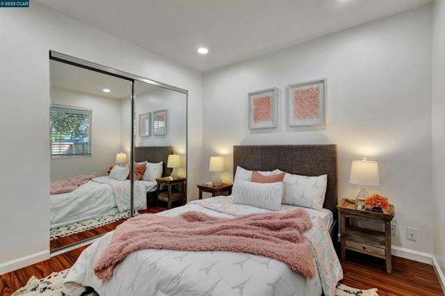 19 Marques Pl, Danville CA: https://media.crmls.org/mediaz/3f8d9869-c928-4768-b93f-315b9f03882b.jpg