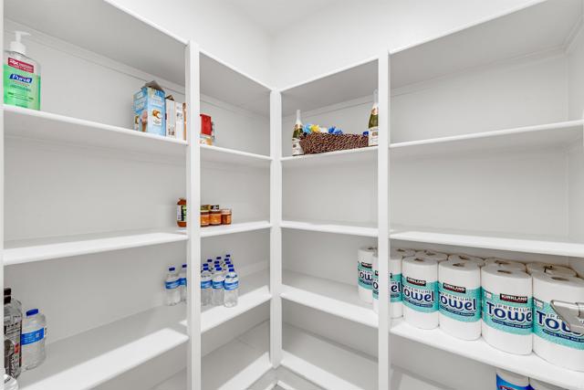 Detail Gallery Image 10 of 34 For 5261 Beachfront Cove St #174,  San Diego,  CA 92154 - 4 Beds | 3/1 Baths