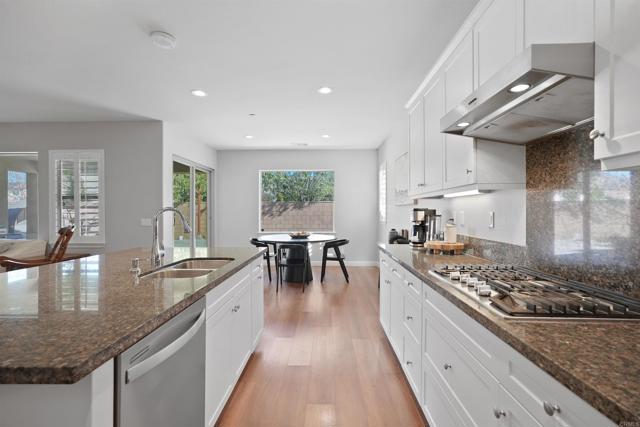 Detail Gallery Image 13 of 56 For 27702 Collier Dr, Menifee,  CA 92585 - 4 Beds | 3/1 Baths