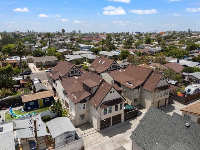 3519 31St St, San Diego, California 92104, 3 Bedrooms Bedrooms, ,2 BathroomsBathrooms,Townhouse,For Sale,31St St,240014095SD
