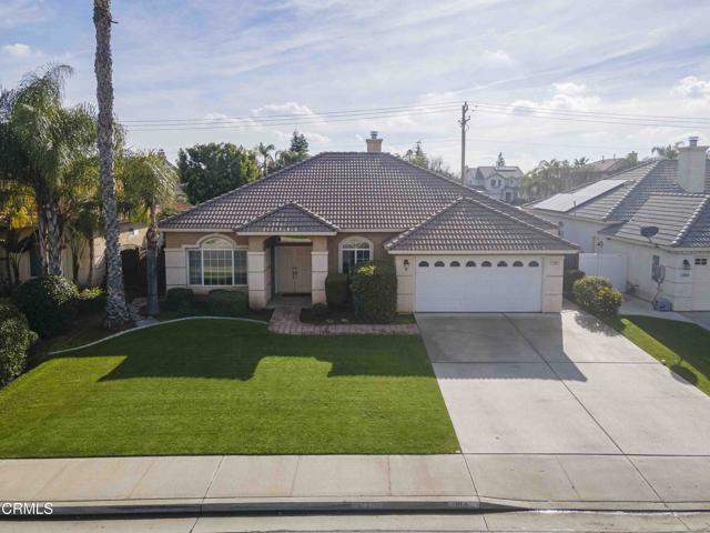 Detail Gallery Image 1 of 36 For 10805 Mirage Dr, Bakersfield,  CA 93311 - 4 Beds | 2 Baths