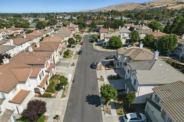 1145 Arabelle Way, San Jose CA: https://media.crmls.org/mediaz/3f8f9ed6-062f-4d12-9bb7-34e9964eb46f.jpg