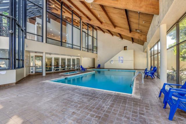 1 Appian Way, South San Francisco CA: https://media.crmls.org/mediaz/3f90e7d7-8cc8-4a3b-9552-a84c0cd347af.jpg