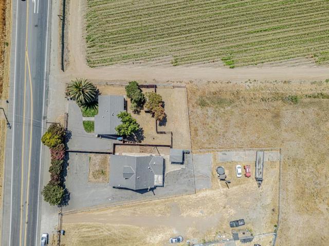 2718 Ferguson Road, Gilroy CA: https://media.crmls.org/mediaz/3f90feaa-dc96-40e8-9394-ba662bd760f1.jpg