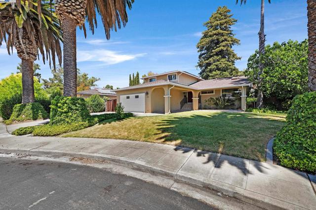 5375 Sandra Way, Livermore CA: https://media.crmls.org/mediaz/3f9162cc-fe30-4036-bd4c-ece2f865f18c.jpg