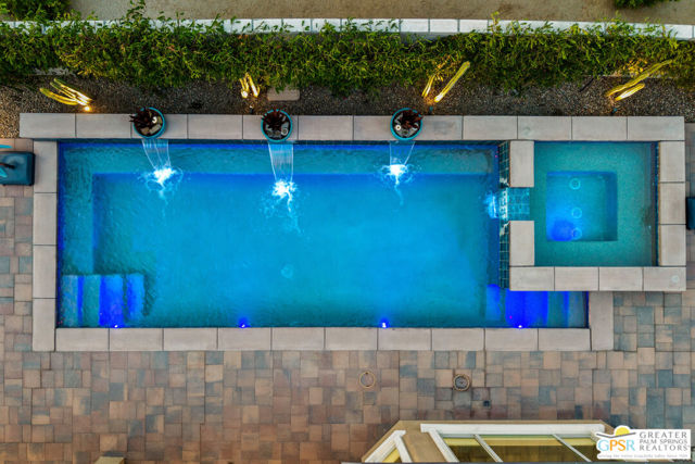 14 Cork Tree, Rancho Mirage CA: https://media.crmls.org/mediaz/3f92690d-5aef-4043-a021-03ffe6cef739.jpg