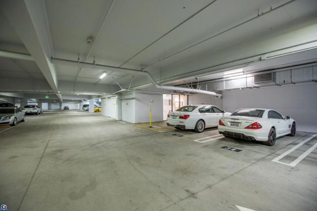 333 Santana Row, San Jose CA: https://media.crmls.org/mediaz/3f92a828-b0d7-41c8-87af-0de84cfbed8e.jpg