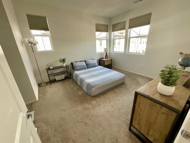 Detail Gallery Image 14 of 45 For 419 Atlas, Escondido,  CA 92025 - 2 Beds | 2/1 Baths