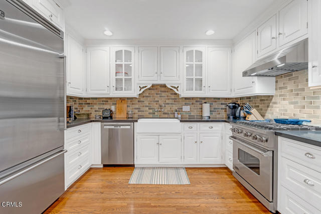 110 Glen Summer Road, Pasadena CA: https://media.crmls.org/mediaz/3f937af8-2b98-42df-a0ba-284224cbfdd2.jpg