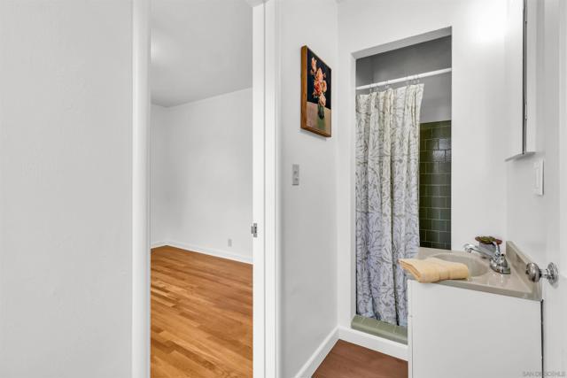 4642 59th Street, San Diego CA: https://media.crmls.org/mediaz/3f94584f-aa52-428b-8ac7-8645fe7ee2cc.jpg