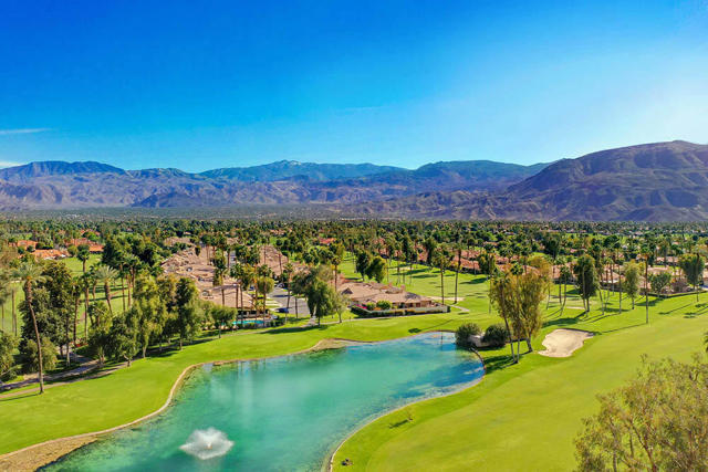 239 Santa Barbara Circle, Palm Desert, CA 92260