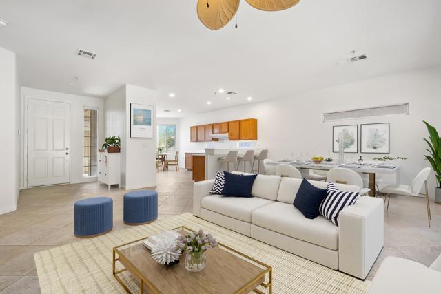 74082 Daisy Lane, Palm Desert CA: https://media.crmls.org/mediaz/3f956d5d-a272-479e-8cad-b802f13ea04b.jpg