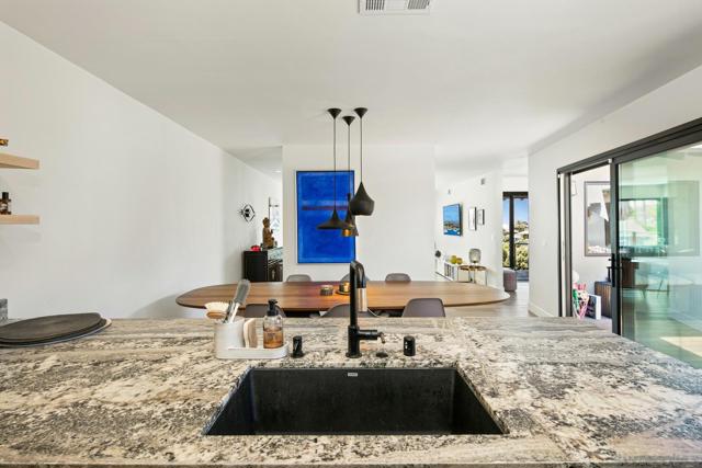 5341 Linda Way, La Jolla CA: https://media.crmls.org/mediaz/3f958194-741c-4e90-9a80-73e6bfed480b.jpg