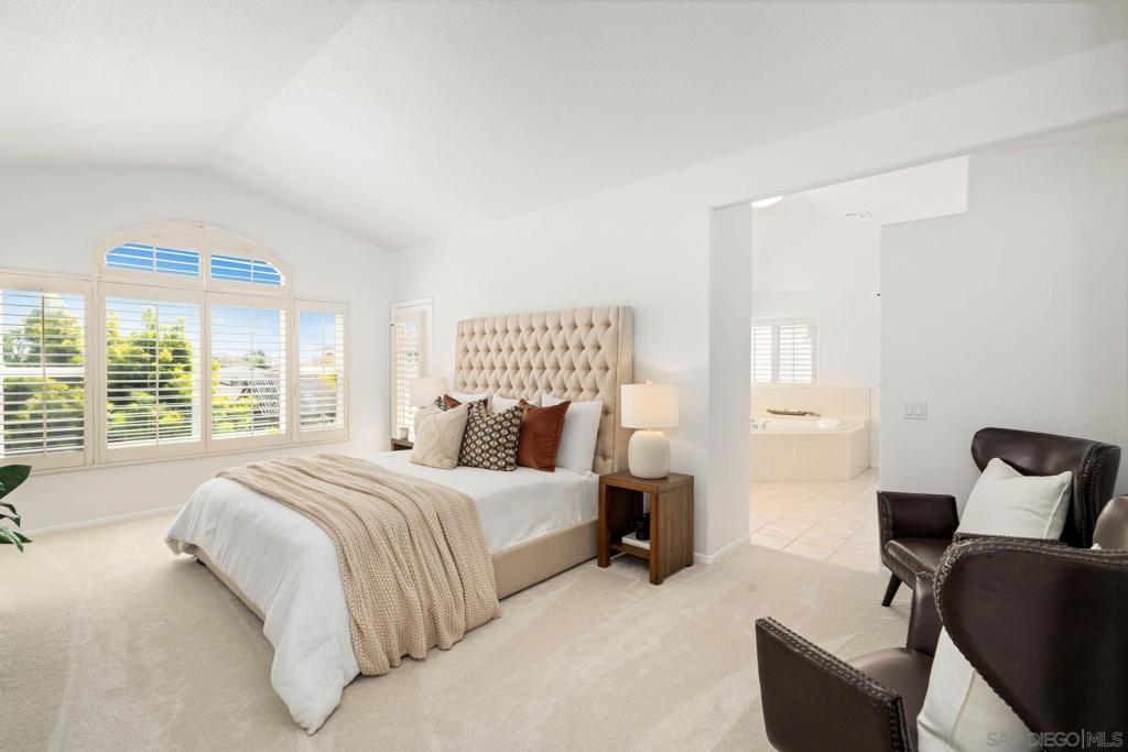 MLS #250034584SD img 10