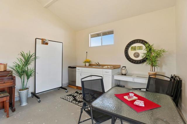 12101 Columbet Avenue, San Martin CA: https://media.crmls.org/mediaz/3f95b6c9-cdde-4947-89ce-a76705a1a3f6.jpg