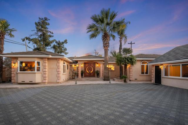 1181 Virginia Avenue, Campbell CA: https://media.crmls.org/mediaz/3f97aa4e-421b-4c98-a856-5f2f341e9520.jpg