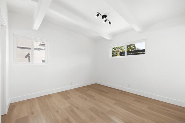 3736 38 Louisiana St, San Diego CA: https://media.crmls.org/mediaz/3f97c10a-73e2-47cc-8ab2-bed513ab0e6d.jpg