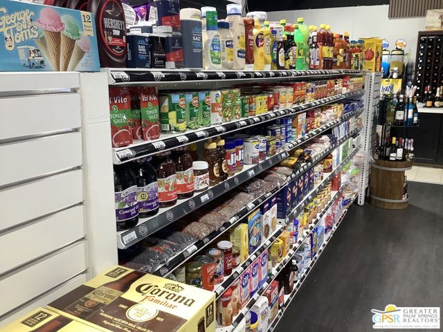 19345 Indian Canyon, Palm Springs CA: https://media.crmls.org/mediaz/3f98b865-5f19-4336-85a7-42d8f038f080.jpg