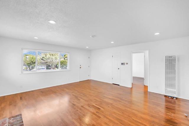 123 Surfside Avenue, Santa Cruz CA: https://media.crmls.org/mediaz/3f9a6718-cf23-48b6-acfb-4e4f5ea1b93b.jpg