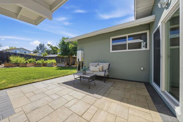 33790 Dartmouth Avenue, Union City CA: https://media.crmls.org/mediaz/3f9acdd7-7b11-47e5-ac74-992a94033542.jpg