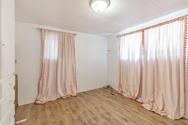 500 W 10 Street, Gilroy CA: https://media.crmls.org/mediaz/3f9b2128-2a79-45be-91e3-64a0f1073331.jpg