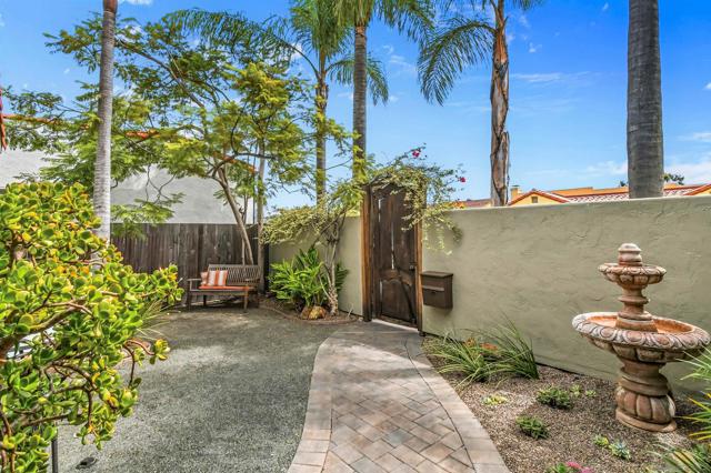 4576 44th Street, San Diego CA: https://media.crmls.org/mediaz/3f9b31d1-1f1b-4dc4-93d0-503aea2461ef.jpg