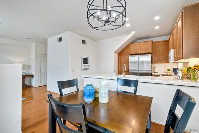 16916 Hutchins Landing, San Diego, California 92127, 1 Bedroom Bedrooms, ,1 BathroomBathrooms,Condominium,For Sale,Hutchins Landing,250028611SD