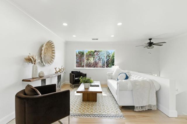 422 Portola Avenue, Half Moon Bay CA: https://media.crmls.org/mediaz/3f9b6ebb-1687-4f68-b45e-6437b3a4502d.jpg