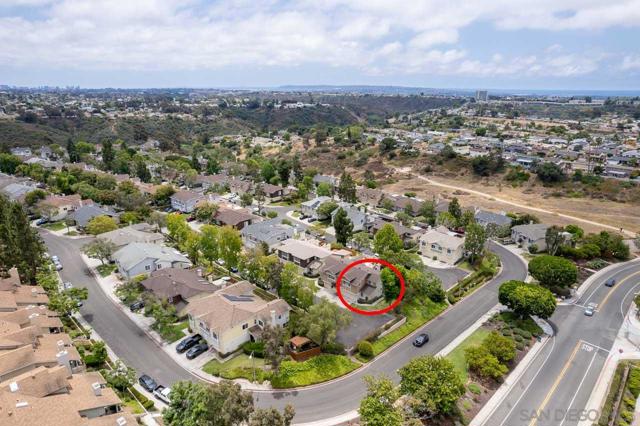 3298 Old Heather Road, San Diego CA: https://media.crmls.org/mediaz/3f9b9c78-f6c3-46f7-aeaa-63242fd09ceb.jpg