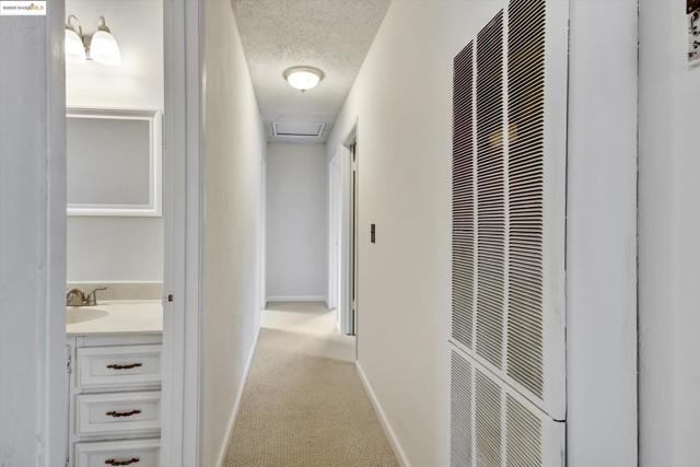 2040 Lanai Ave, San Jose CA: https://media.crmls.org/mediaz/3f9bad58-7a3d-48aa-b7e0-9d096cada414.jpg