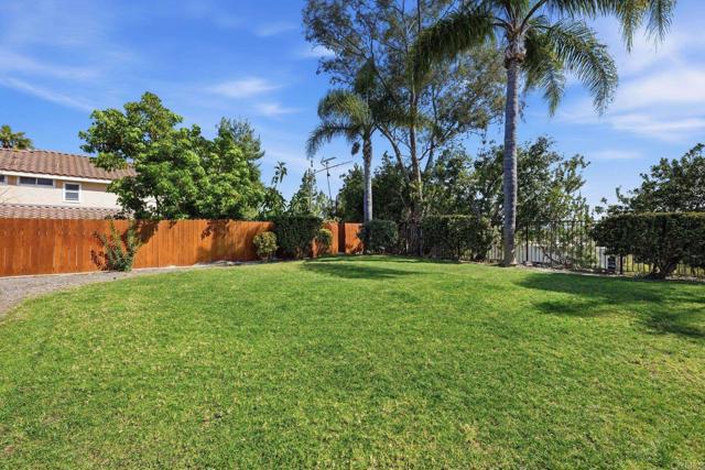 Detail Gallery Image 21 of 32 For 833 Bel Esprit Cir, San Marcos,  CA 92069 - 3 Beds | 2/1 Baths