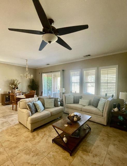 77370 New Mexico Drive, Palm Desert CA: https://media.crmls.org/mediaz/3f9c5bea-be6a-4ddb-b3d6-c4e2327833a0.jpg