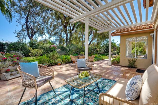 Detail Gallery Image 30 of 39 For 3369 Tournament Dr, Oceanside,  CA 92056 - 5 Beds | 3 Baths