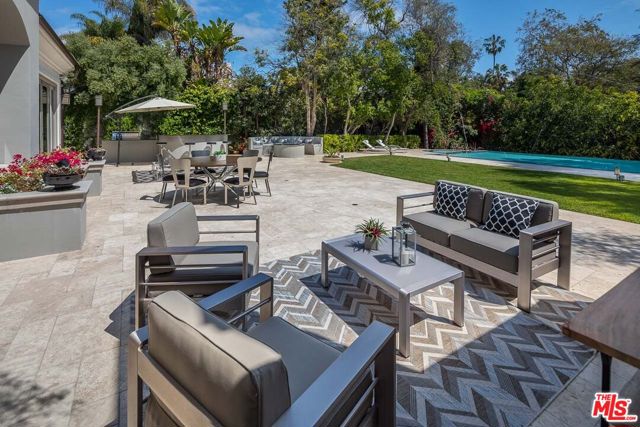 Drew Fenton | 210 S Westgate Avenue Los Angeles CA | MLS: 7532766