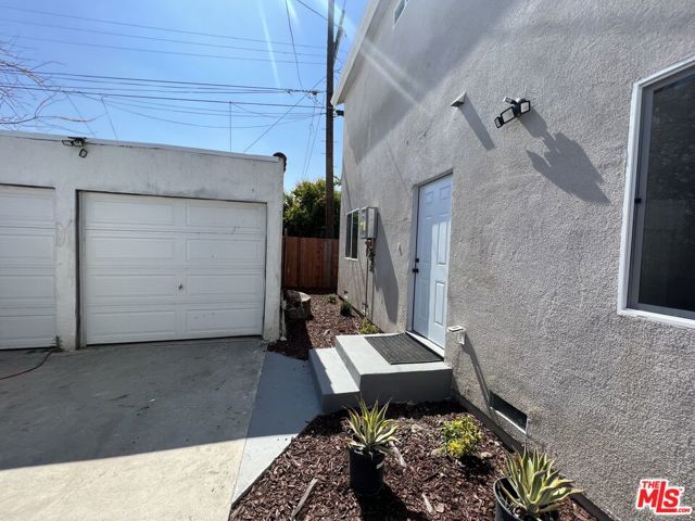 Image 3 for 8627 John Ave, Los Angeles, CA 90002