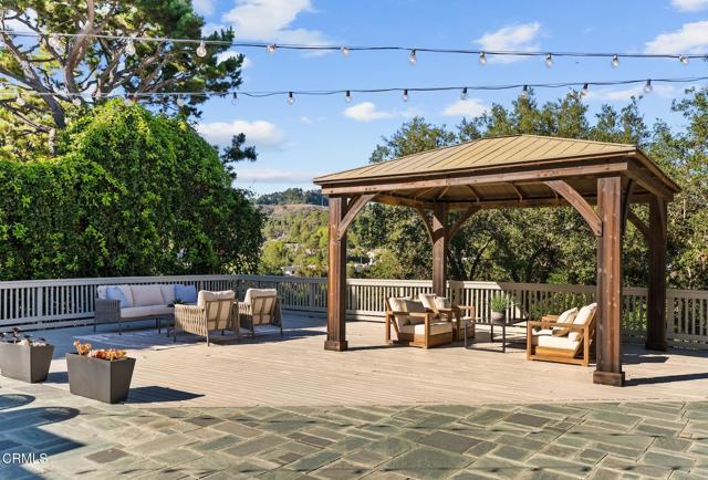 Detail Gallery Image 33 of 45 For 2596 Wallingford Dr, Beverly Hills,  CA 90210 - 4 Beds | 3/1 Baths